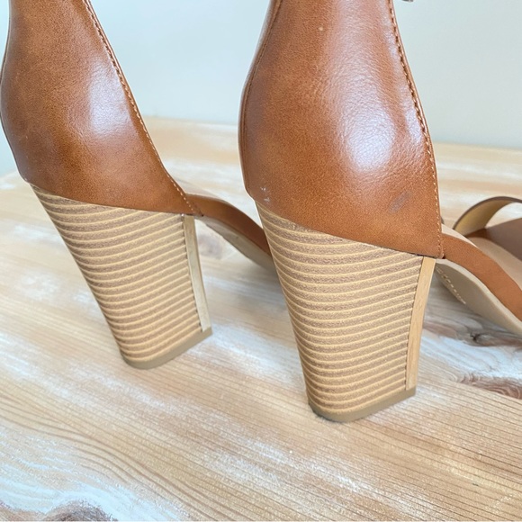 Call It Spring Chunky Heeled Ankle Strap Women’s Sandals - Tan / Brown - Picture 7 of 15